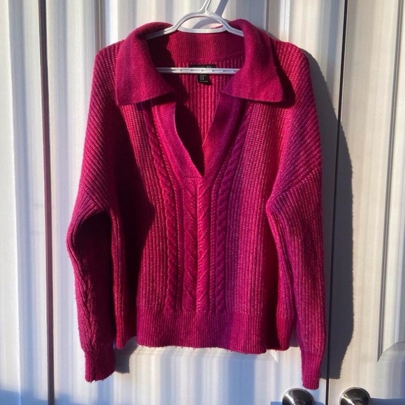 Pink Cable Knit Collared V-Neck Sweater (XL) - Picture 6 of 11